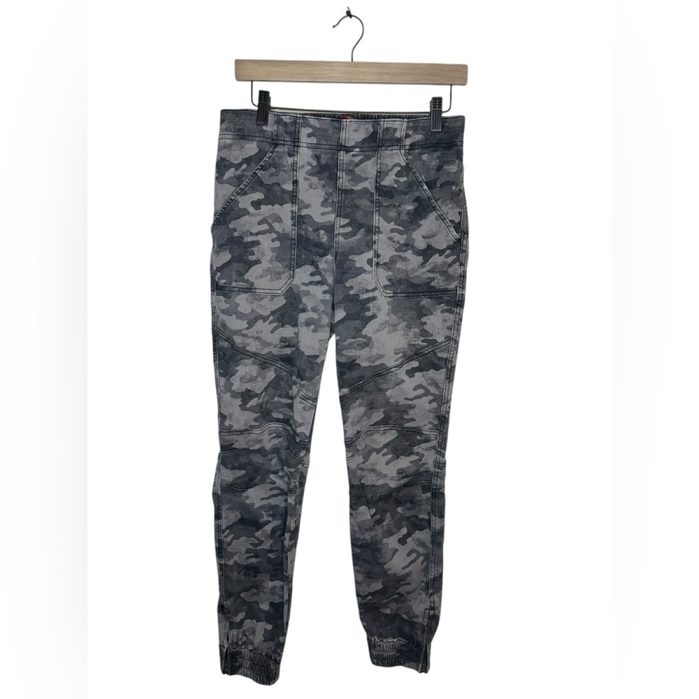 Spanx Stretch Twill Camo Joggers Size L - Picture 4 of 10